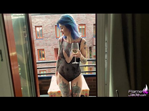 ❤️ Geweldich famke sûget mei in gulp en neukt hertstochtlik ûnder de iepen loft ️❌ Moaie porno op fy.serviporno.ru ☑